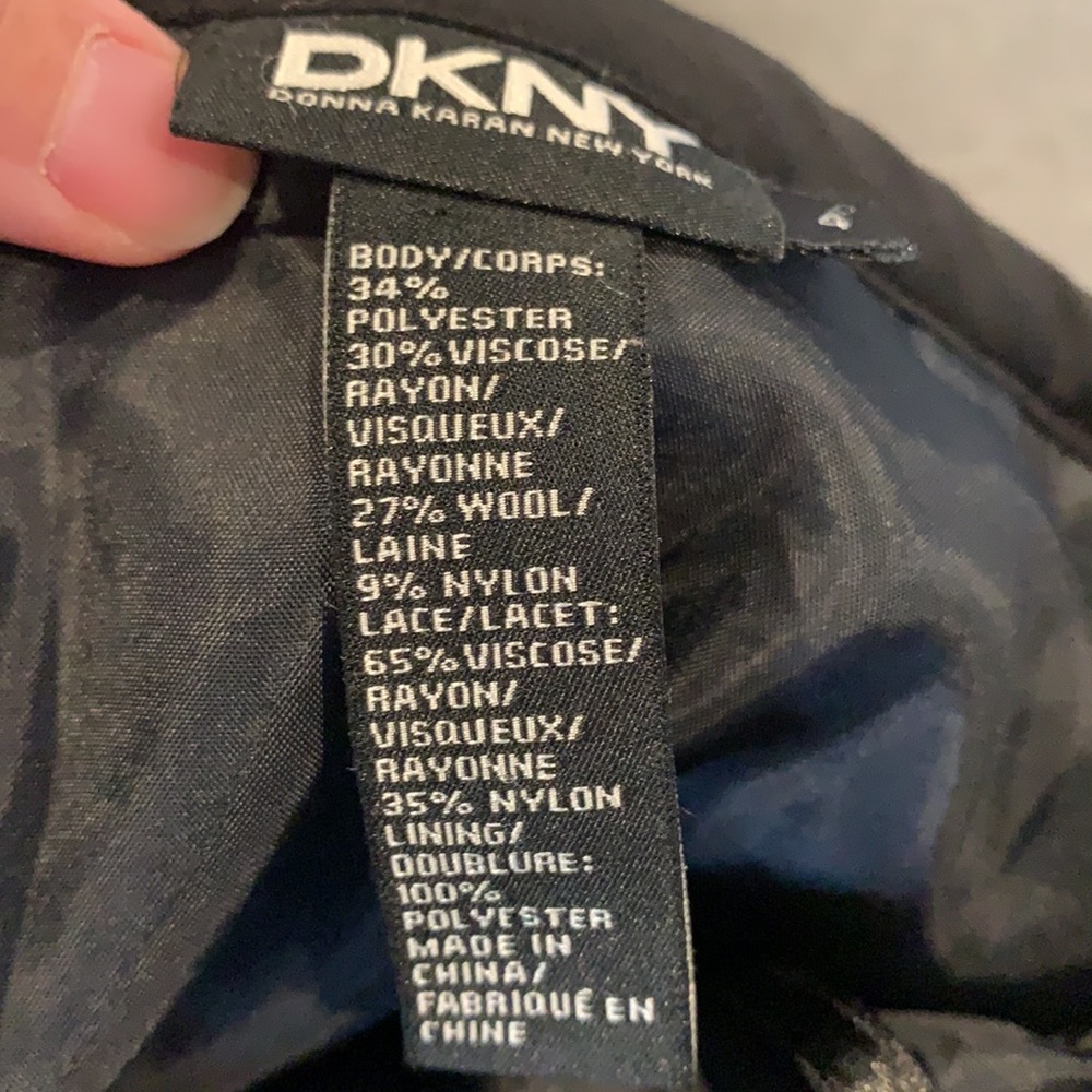 DKNY skirt - Picture 4 of 4